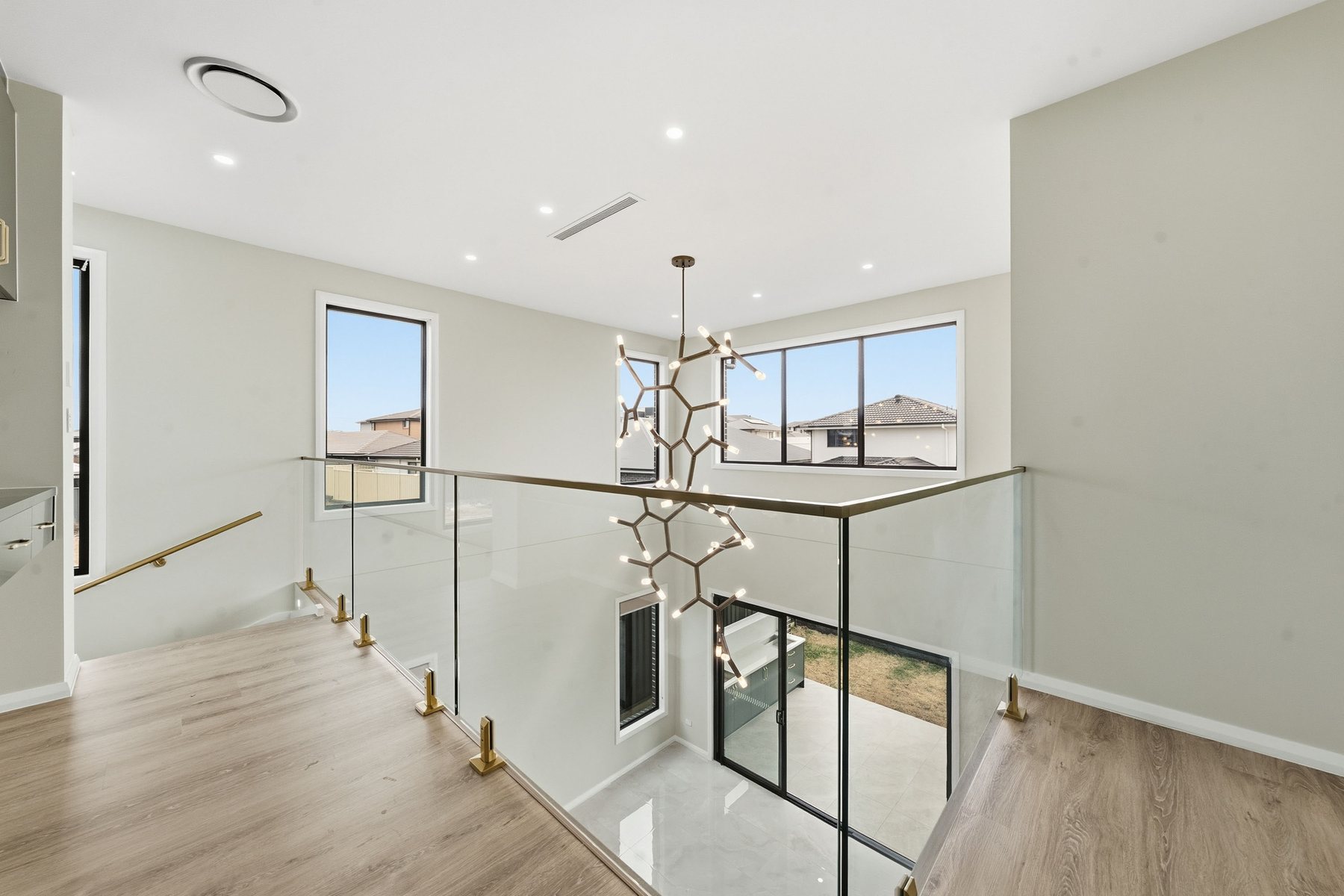 Atrium Family Residence gallery photo 7