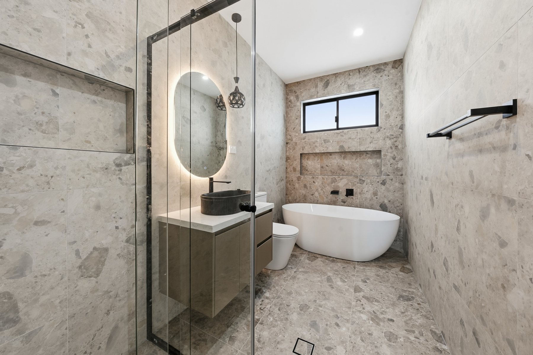 Atrium Family Residence gallery photo 19