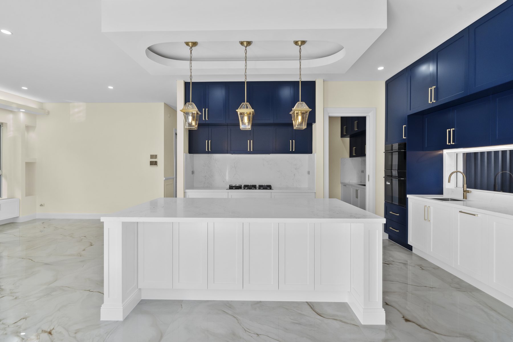 Coastal Family Residence gallery image 4
