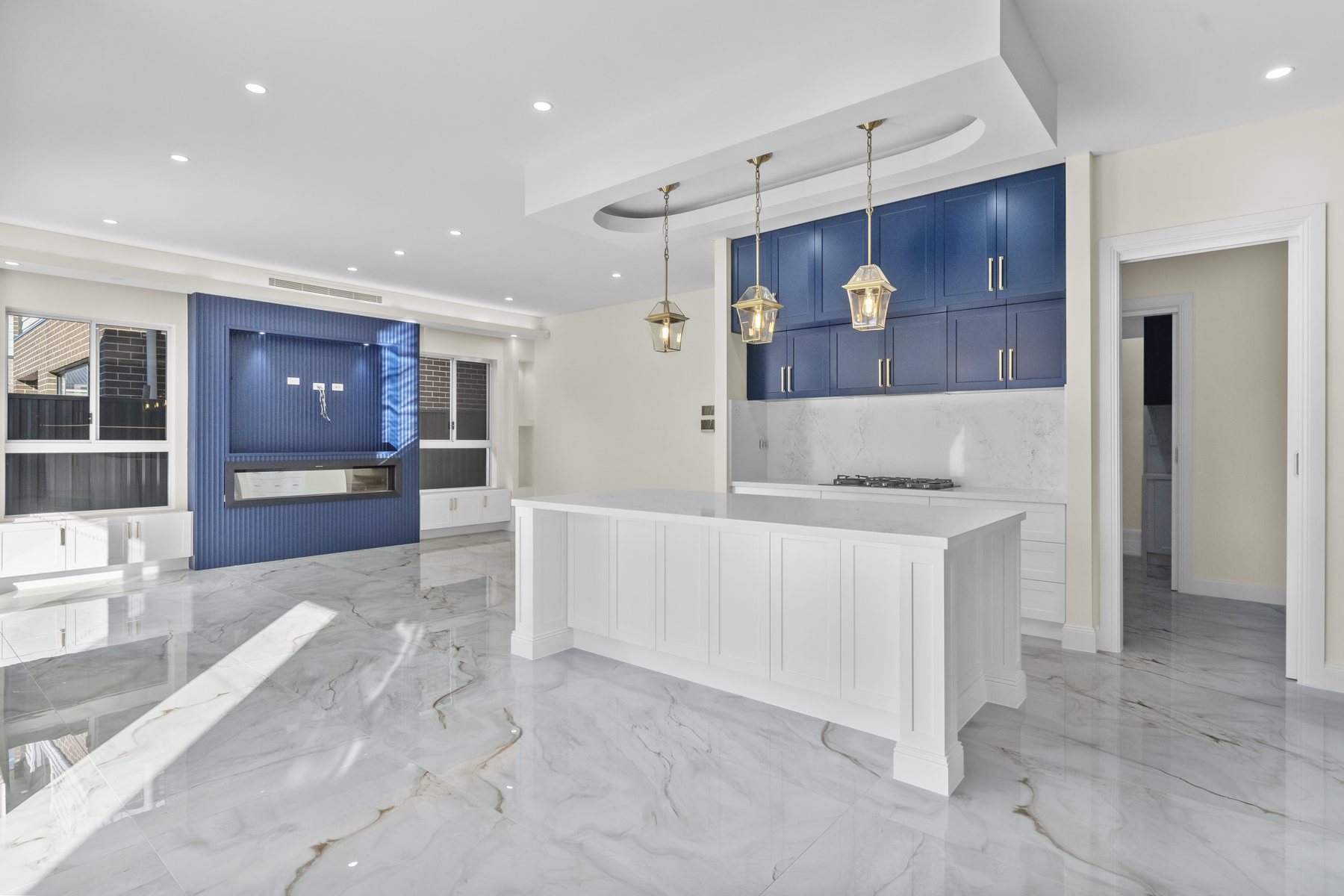 Coastal Family Residence gallery image 5