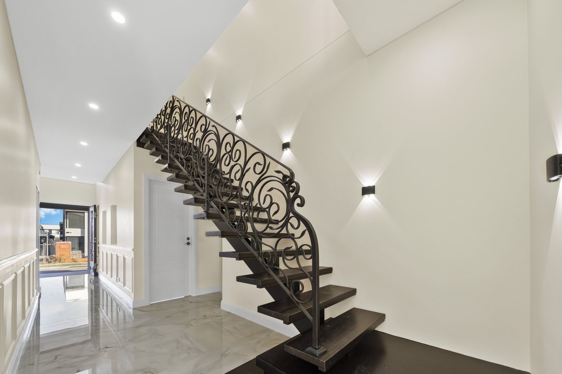 Coastal Family Residence gallery photo 17