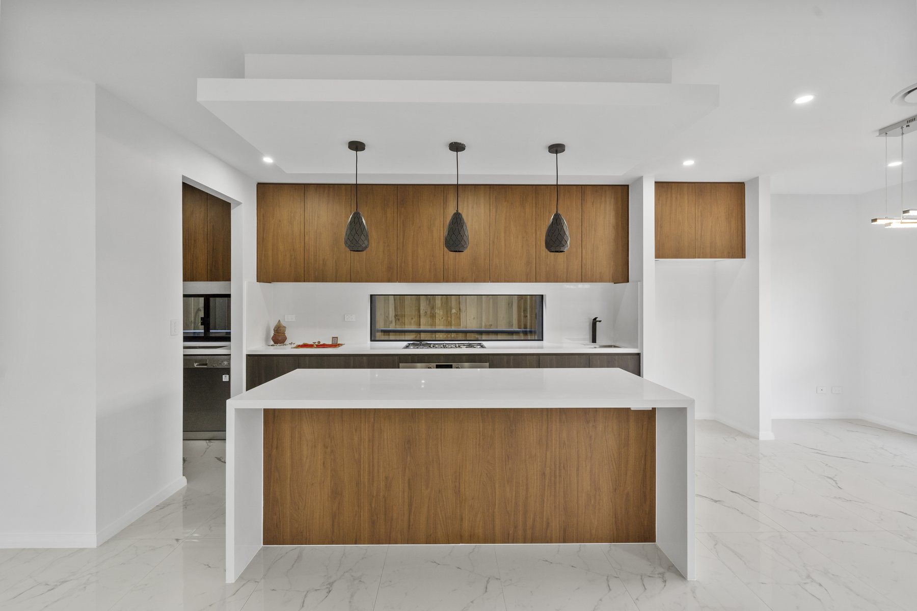Courtyard Family Residence gallery image 4