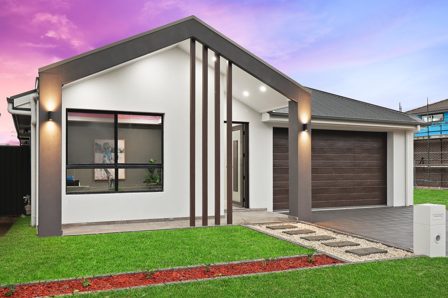 Gableline Family Residence gallery image 2
