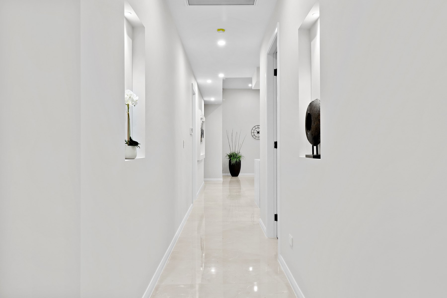 Gableline Family Residence gallery photo 10