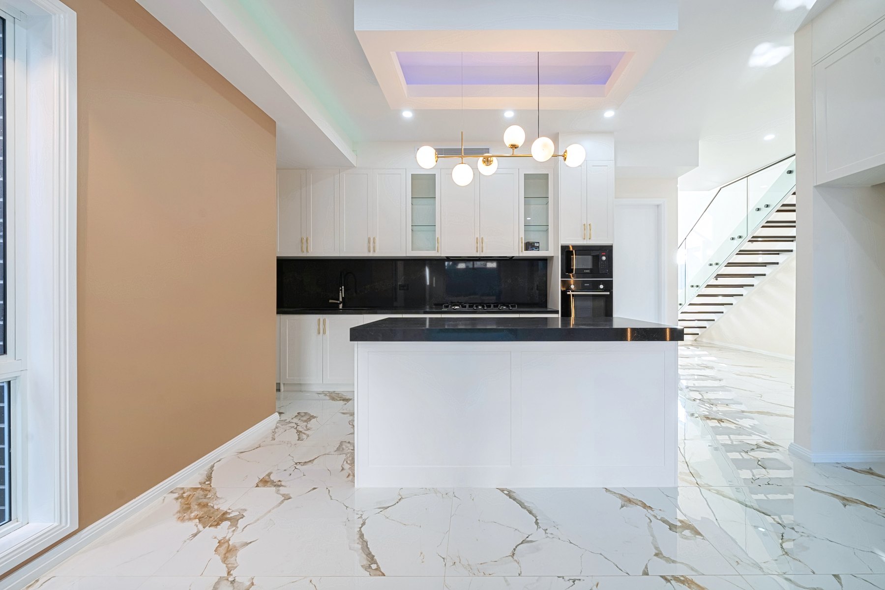 Sunset Family Residence gallery photo 10